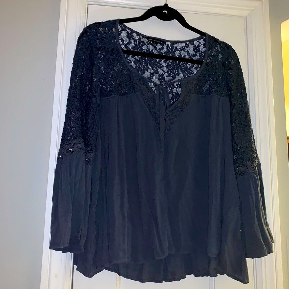 American Eagle Bell Sleeve Peasant Blouse Blue Lace Shirt NWOT - Picture 5 of 11